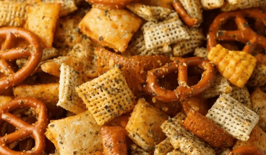 cheesy ranch Chex mix recipe in a bowl
